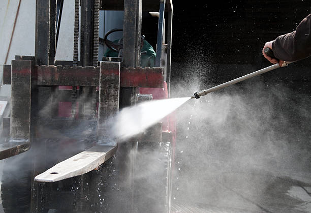 Best Driveway Cleaning and Restoration in Cross Mountain, TX